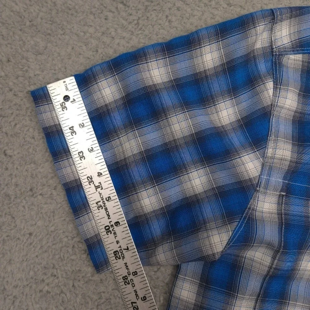 The North Face Performance Shirt Mens Small Blue Gray Plaid Short Sleeve Hiking